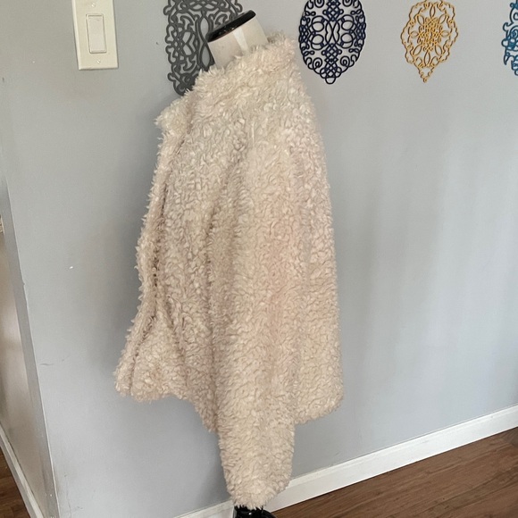 Boston Proper Off-White Teddy Jacket fuzzy soft size large - Picture 3 of 7